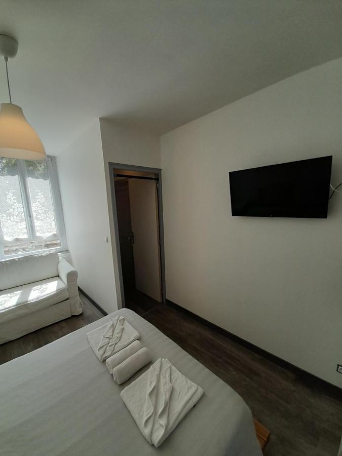 Apartament 17, Face A La Gare Lannion Zewnętrze zdjęcie