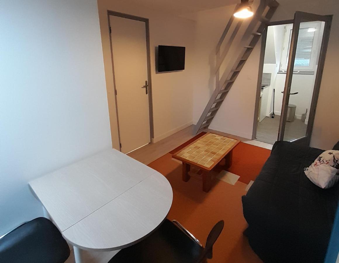 Apartament 17, Face A La Gare Lannion Zewnętrze zdjęcie