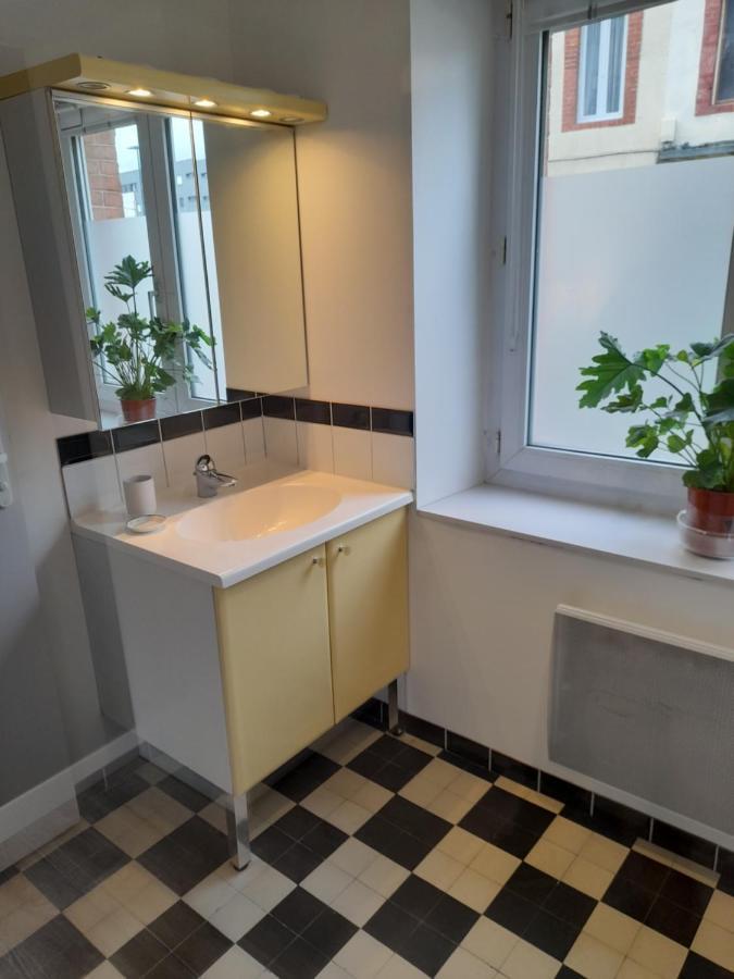 Apartament 17, Face A La Gare Lannion Zewnętrze zdjęcie